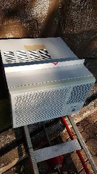 Air Conditioner Unit - Photo 6