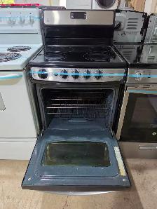 GE 24' Stainless Steel Freestanding Electric Ceramic Top Stove - Photo 3