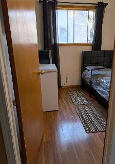 ROOM FOR RENT - Photo 5