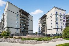 2 Bedroom 2 Bath Bridgwater Penthouse!