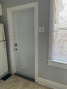 West End Home! Available Immediately 2 Bedrooms! - Photo 5