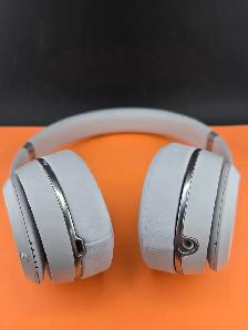 Beats Solo 3 Headphones - Photo 4