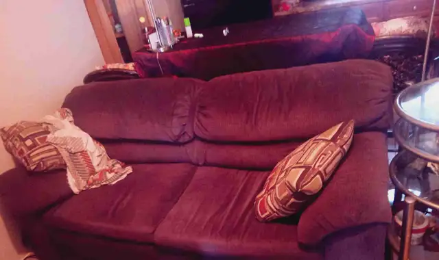 Burgundy pull-out Sofa (bed)
