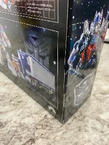 Takara Tomy Transformers G1 X Movie Optimus Prime @ Cashopolis - Photo 3