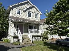 26-062 Lovely home available in Bedford
