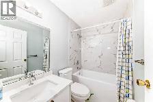 House for rent, 3 Bedrooms upstairs, a unit on basement - Photo 9