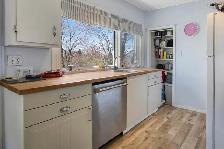Furnished 3 Bedroom Home For Rent In Lunenburg - Photo 3