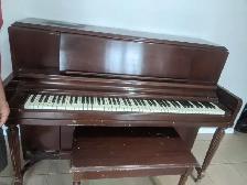 Free Piano with bench