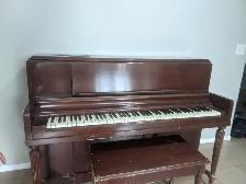 Free Piano with bench - Photo 6