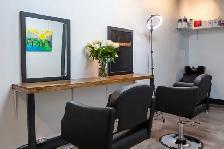 Local commercial à louer en arrière d’un salon de coiffure - Photo 5