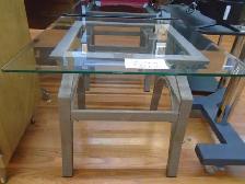 Indoor/outdoor tables - Photo 2