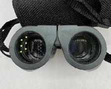 Vortex Vanquish 8x26 Binoculars with Case - Photo 3
