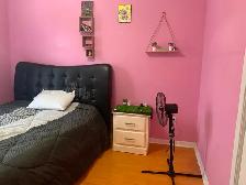 Cheap private spacious room available 600$ furnished