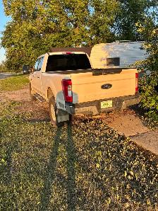 2017 Ford F-250 XL - Photo 3