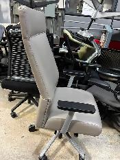 Steelcase Siento Executive Office Chair! - Photo 3