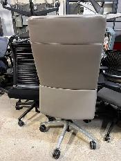 Steelcase Siento Executive Office Chair! - Photo 4