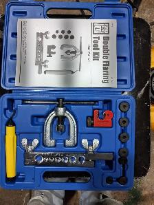 Power fist double flaring tool kit new never used