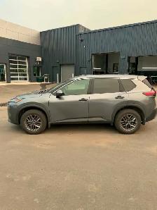 Nissan Rogue S AWD 2023 - Photo 2