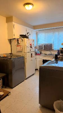 4½ Apartment Aug. 1 Near Préfontaine Metro – $1250 month - Photo 3
