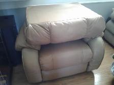 Causeuse et fauteuil en cuir traité non fumeur Tanguay meuble - Photo 5