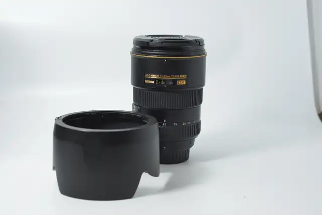 Nikon AF-S DX 17-55mm f2.8G ED ID 3164
