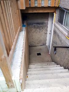 One bedroom basement apartment - Photo 8