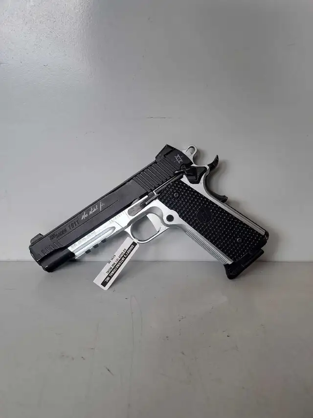 Sig Sauer 1911 Max Michel (32195039)