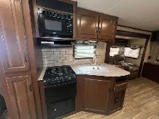 2015 Eagle 318 Rets - Photo 5