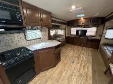 2015 Eagle 318 Rets - Photo 9