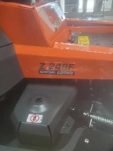 Z248F SPECIAL EDITION ZERO TURN - Photo 2