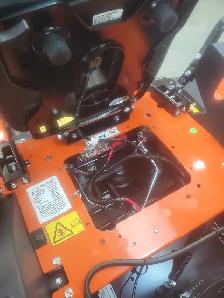 Z248F SPECIAL EDITION ZERO TURN - Photo 8