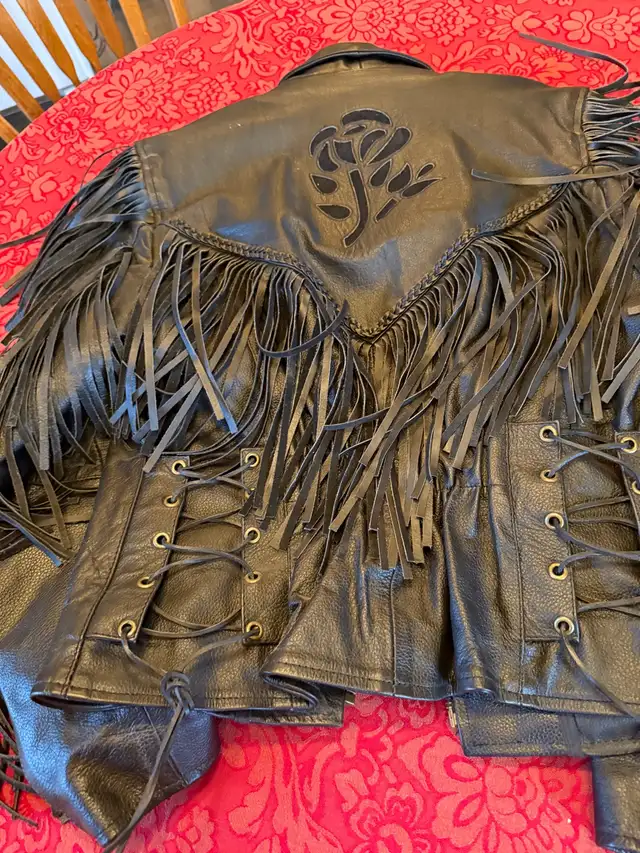 Women’s Leather Riding Gear