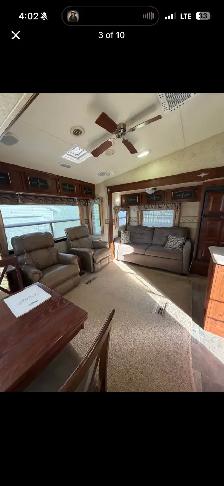 2014 Flag staff classic super lite series 28 foot 5th wheel - Photo 3