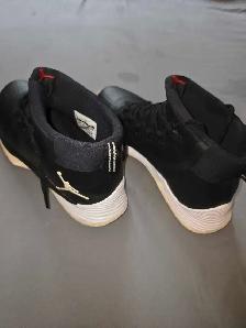 Jordan 897998-011 Basketball Shoes - Photo 4