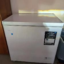 white Danby freezer
