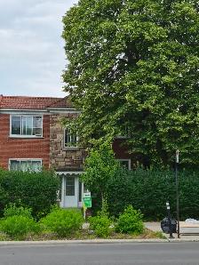 GRAND AND SPACIOUS 5 1/2 NEAR METRO JOLICOEUR