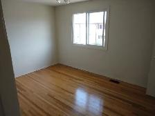 ORILLIA: VILLAGE WEST - 3 Bdrm - Coming Soon! - Photo 5