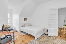 2 Bedroom Plus Den - Downtown Guelph - 2 Parking Spots - Photo 6