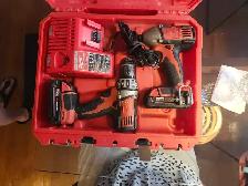 Milwaukee Power Drill - Photo 6