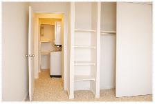 Clean, Comfortable 1 Bedroom Apartment – 1600 Adelaide London