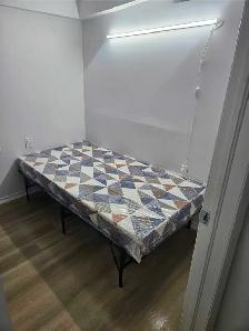 Private rooms is Available near Square One. - Photo 2