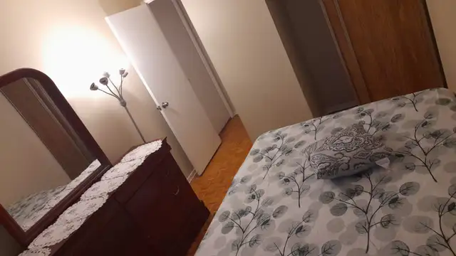 1 Bedroom for Rent $750 Female Student, Adult, or ODSP