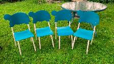 4 chaises pour enfants