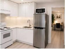 FULLY FURNISHED APARTMENT | ALL INCLUSIVE | SHORT TERM - Photo 4