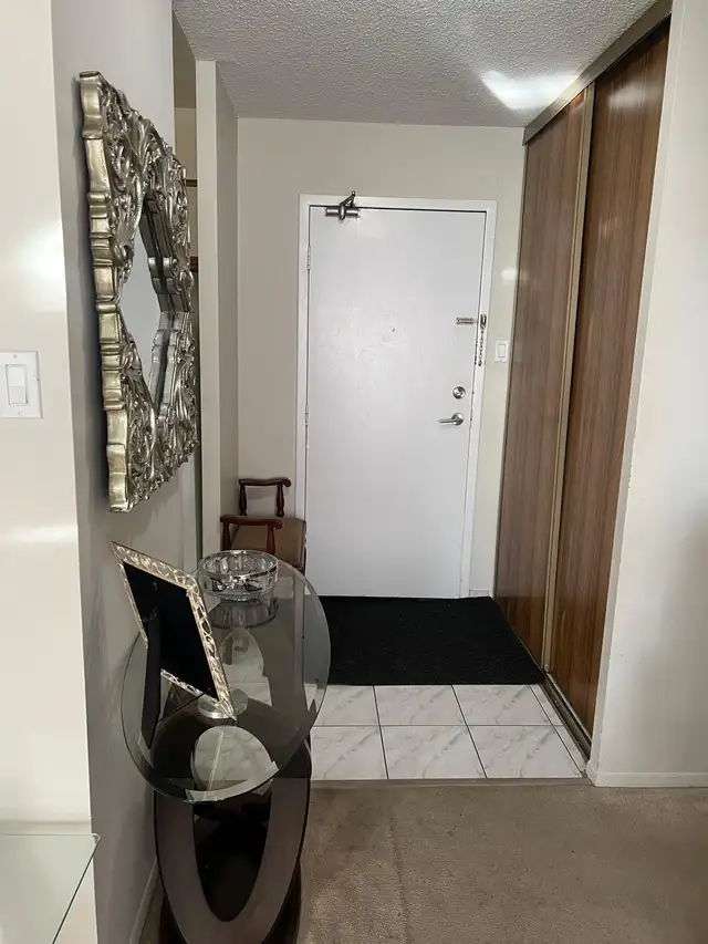 2 beds 2 baths - Apartment