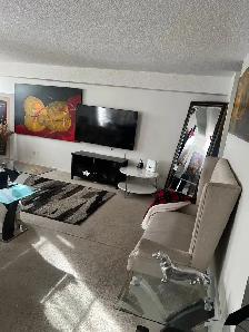 2 beds 2 baths - Apartment - Photo 4