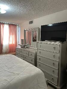 2 beds 2 baths - Apartment - Photo 9