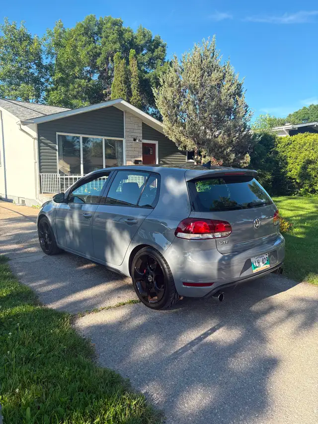 2011 Volkswagen Golf GTI