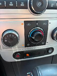2010 Chev Malibu 4cyl auto loaded rust  free Certified warranty - Photo 16