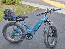 CycVerve Cycrown All Terrian Fat Tire ebike electric bike 26' 4'